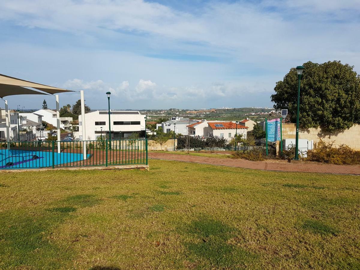 The Hbs Suite Ness Ziona Exterior foto